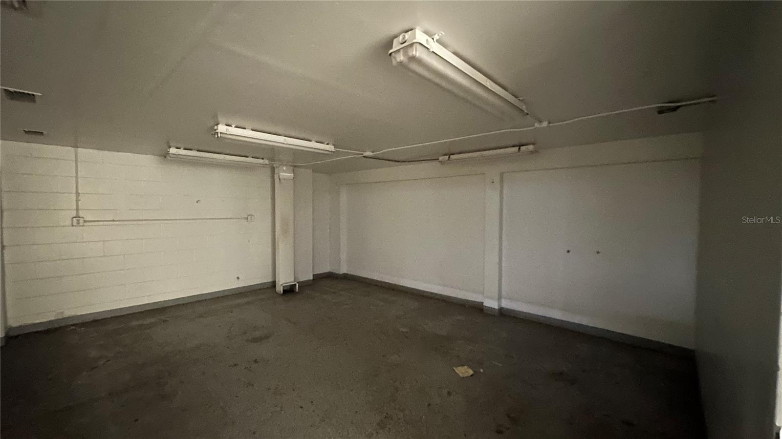 3120-3126 Reynolds Rd Property Photo 10