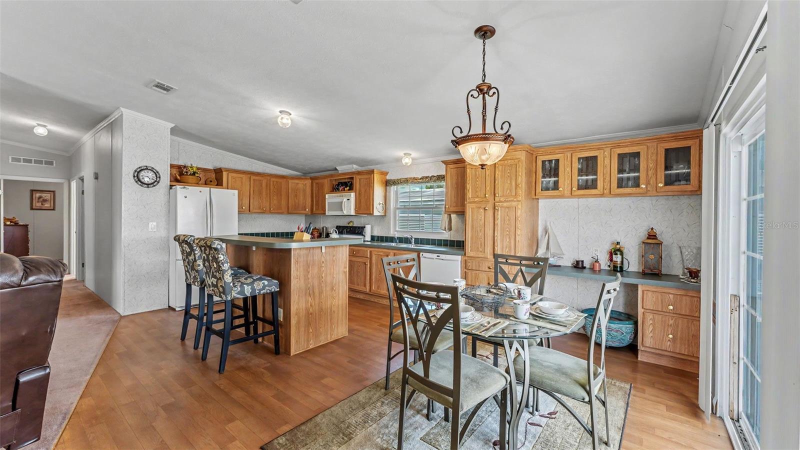 525 Perch Pl Property Photo 3