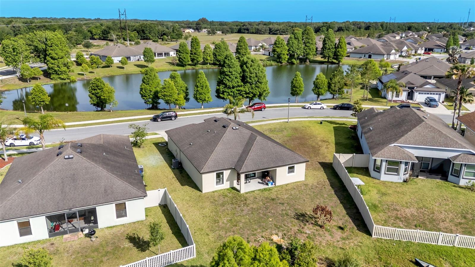 2447 Torrens Dr Property Photo 3