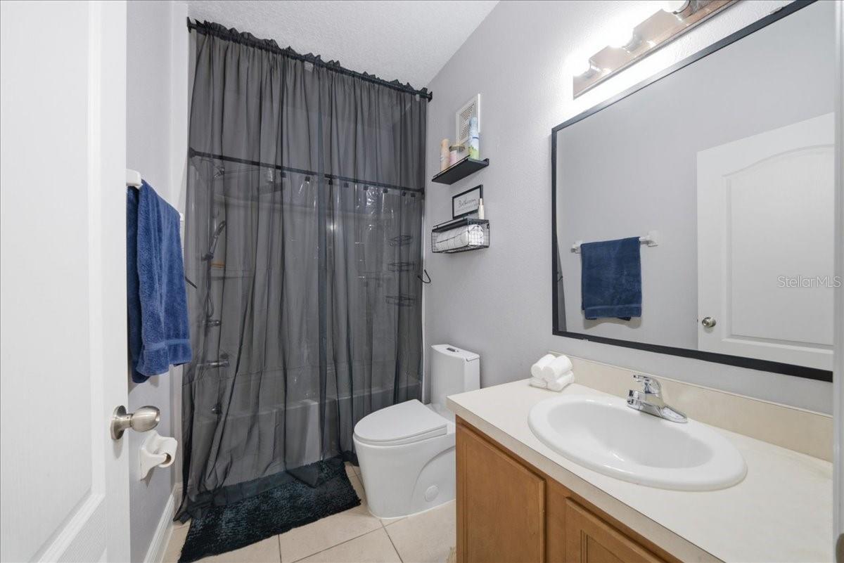 2301 Betsy Ross Ln #unit A Property Photo 16