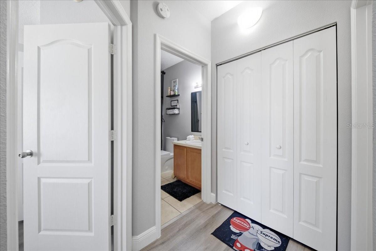 2301 Betsy Ross Ln #unit A Property Photo 18