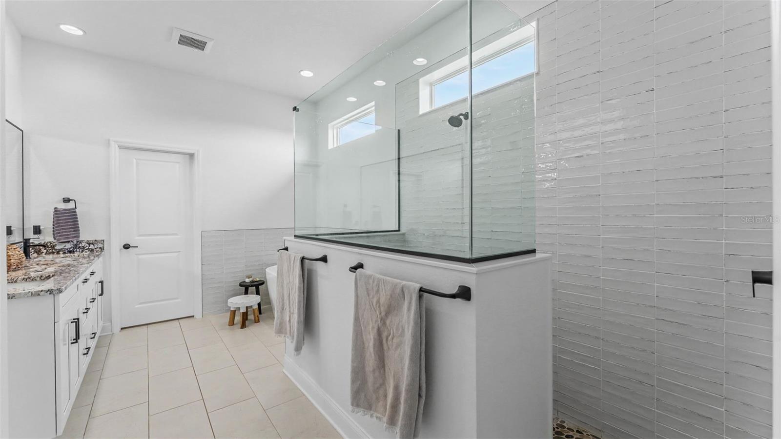 7034 Bentridge Dr Property Photo 31