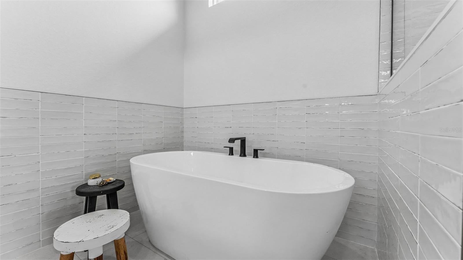 7034 Bentridge Dr Property Photo 34