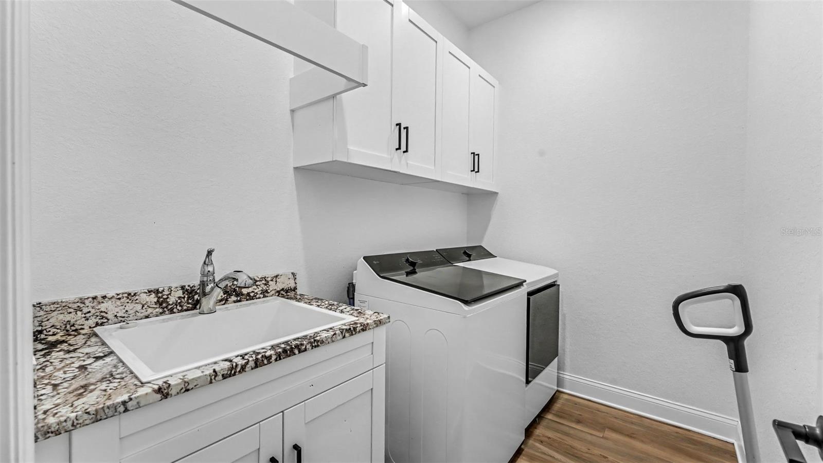 7034 Bentridge Dr Property Photo 45