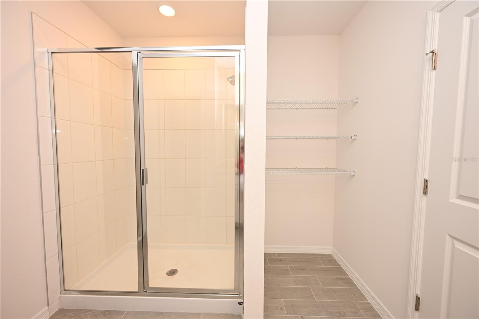 2106 Rosewood Dr Property Photo 23