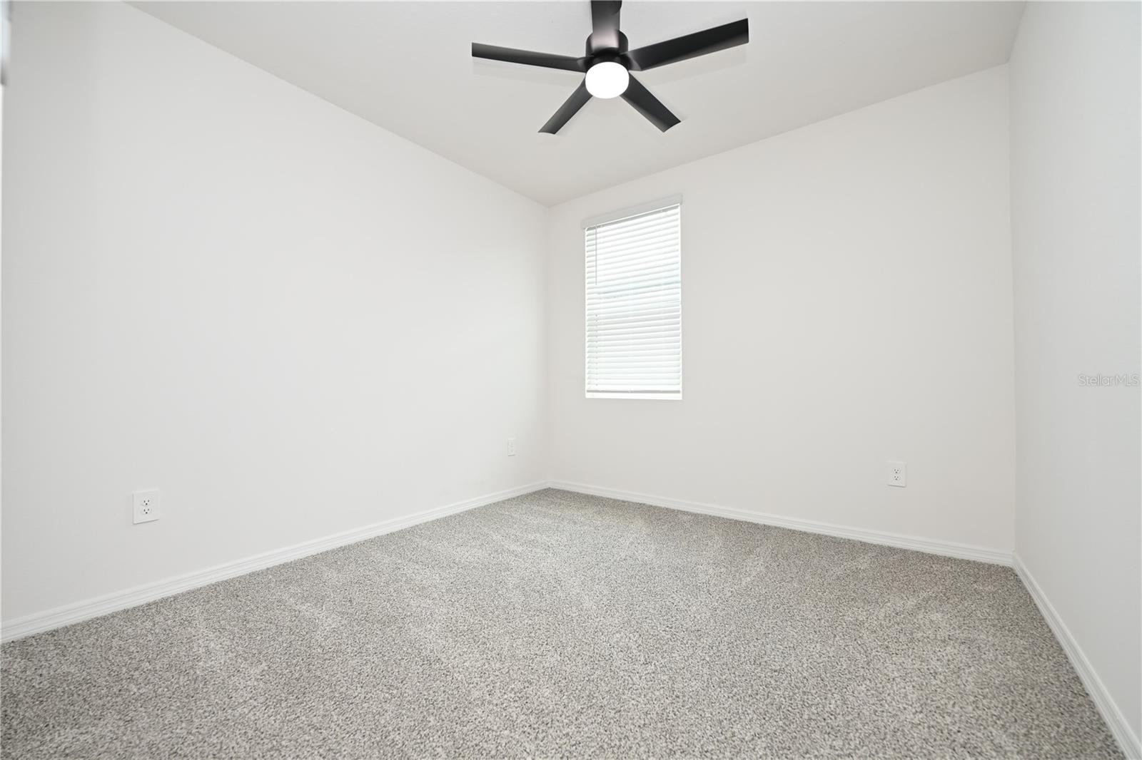 2106 Rosewood Dr Property Photo 26