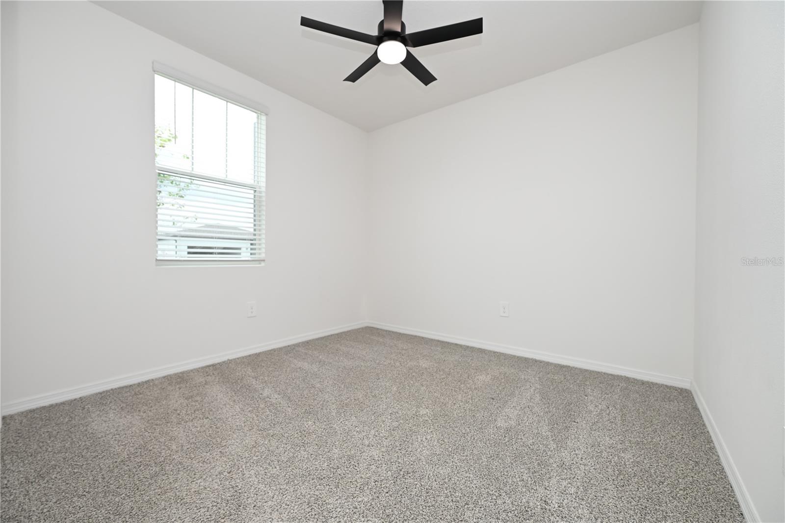 2106 Rosewood Dr Property Photo 27