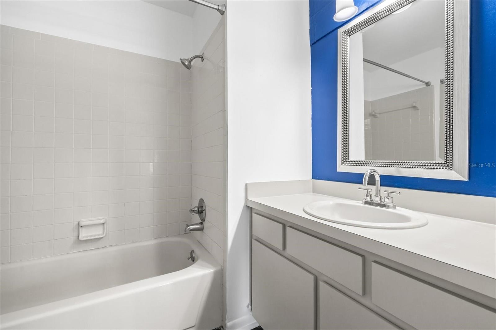 6045 Topher Trl #24-c Property Photo 15