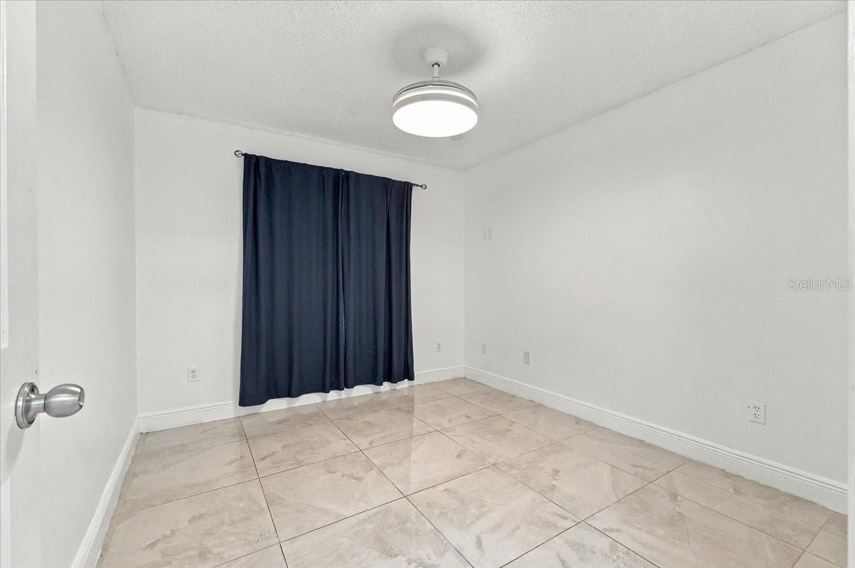 5156 Heatherstone Ct Property Photo 24