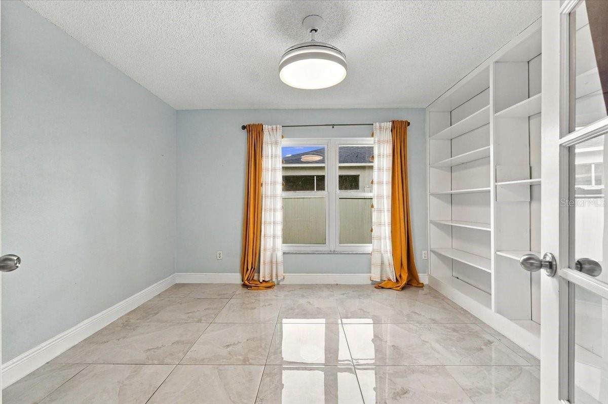 5156 Heatherstone Ct Property Photo 26