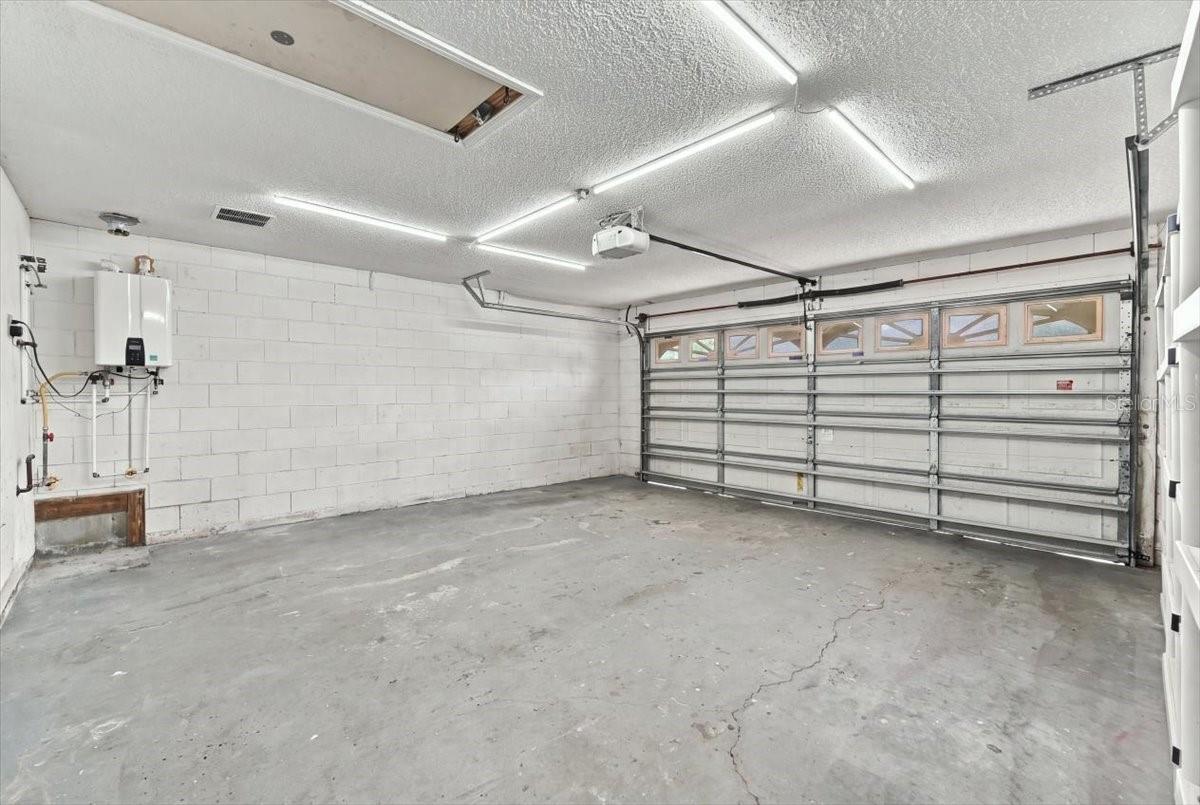 5156 Heatherstone Ct Property Photo 30