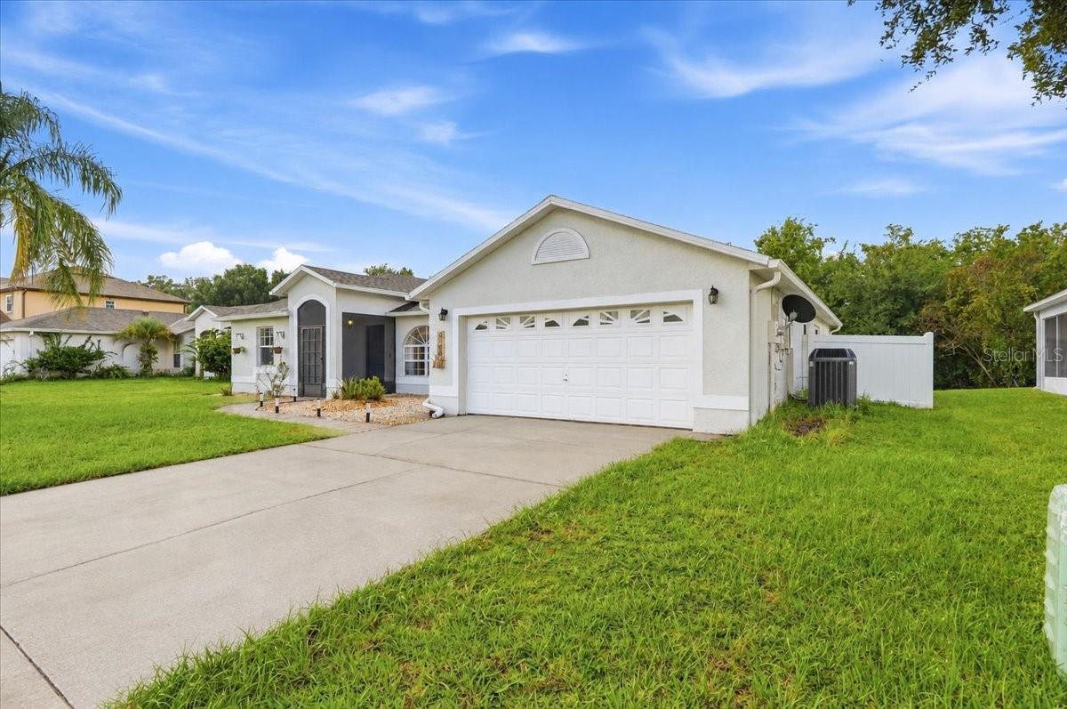 5156 Heatherstone Ct Property Photo 35