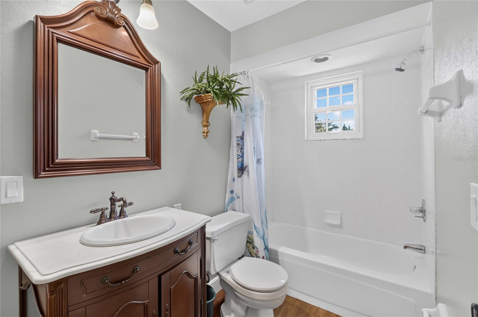 2628 Longwood Dr Property Photo 42