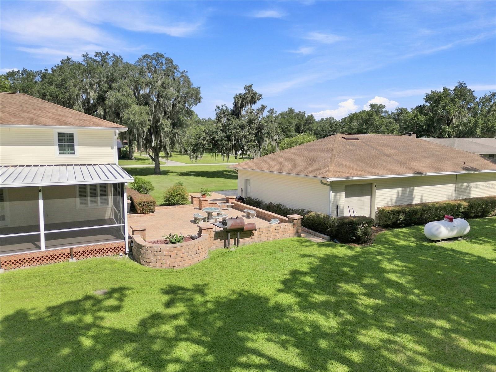 2628 Longwood Dr Property Photo 62