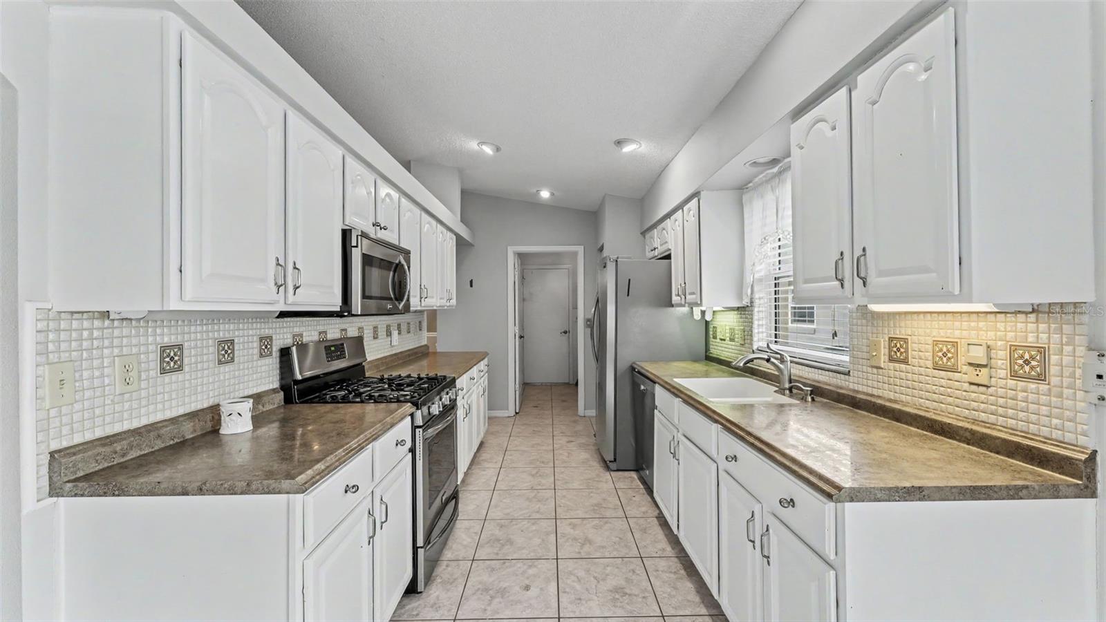 2191 Silver Re Dr Property Photo 22