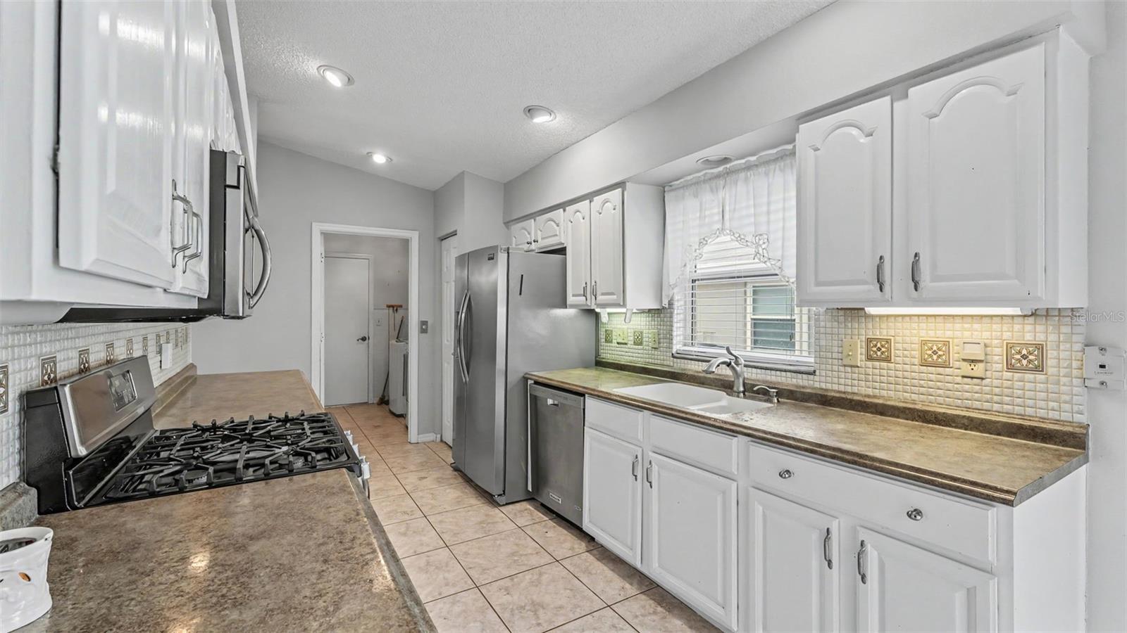 2191 Silver Re Dr Property Photo 23