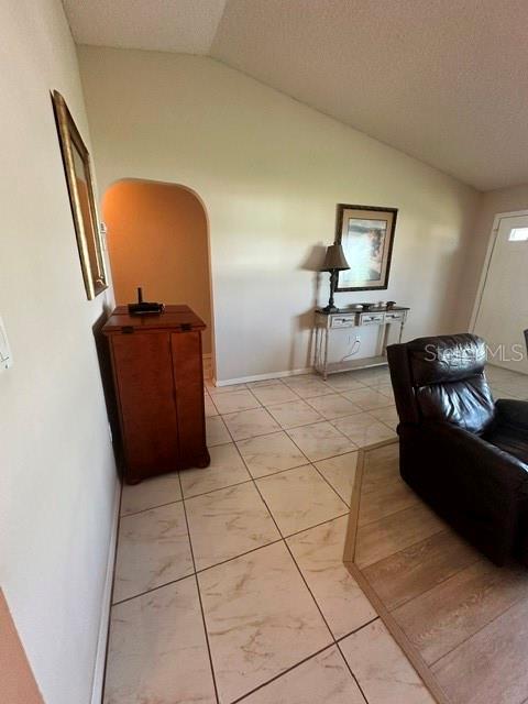 4310 Vantage Cir Property Photo 3