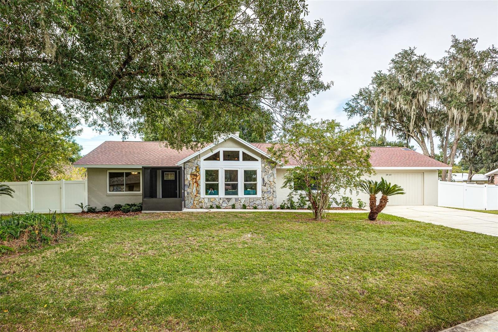 2923 Forestbrook Dr N Property Photo 33