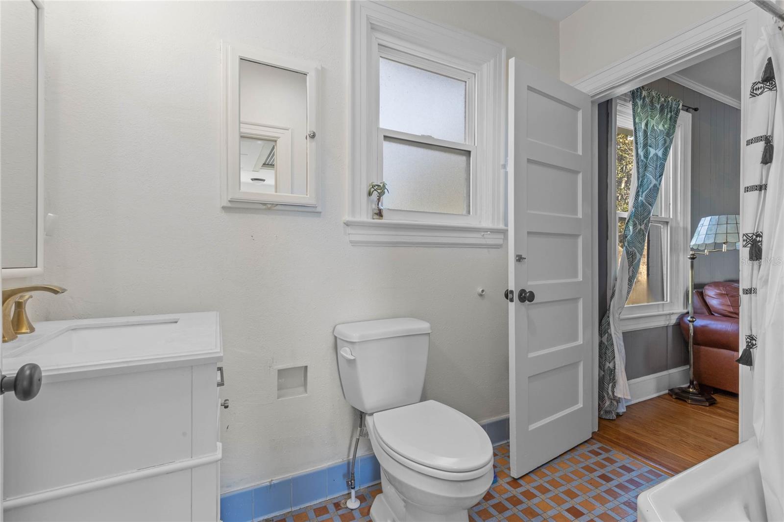 694 Lake Otis Dr Se Property Photo 23