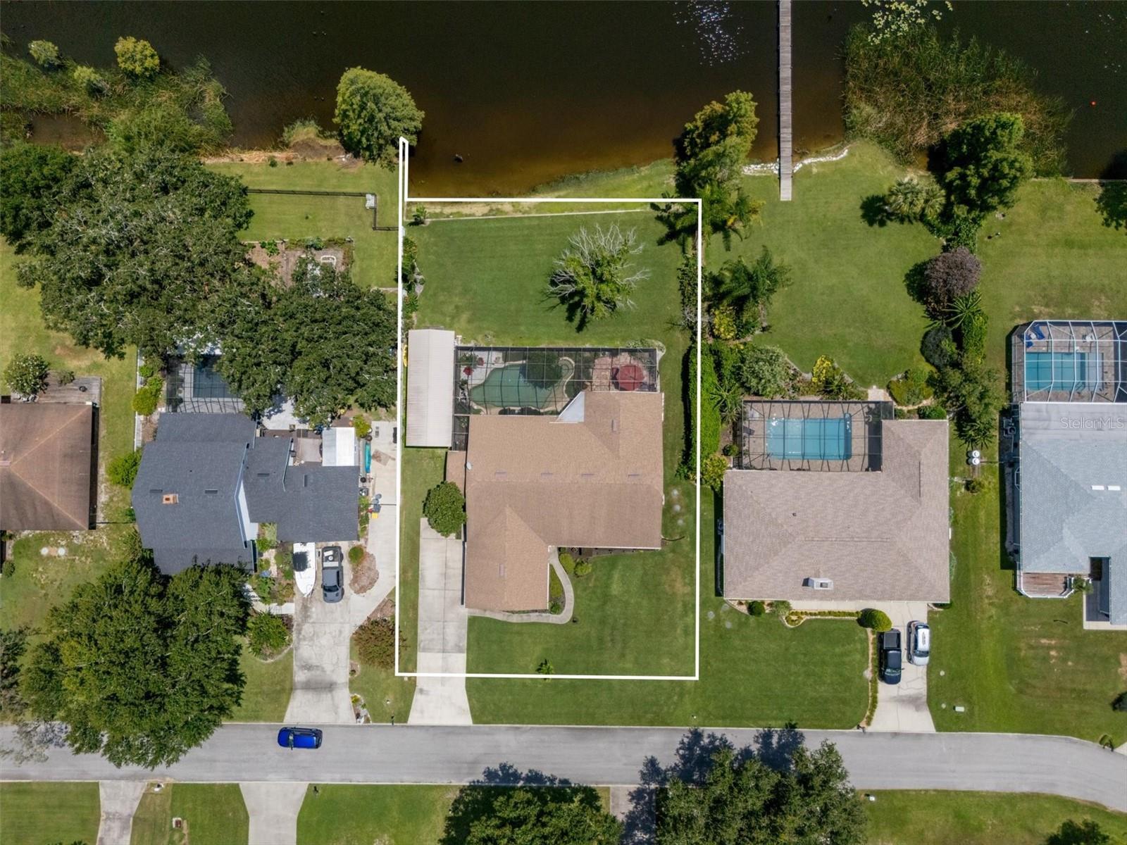 926 Van Dr Property Photo 43