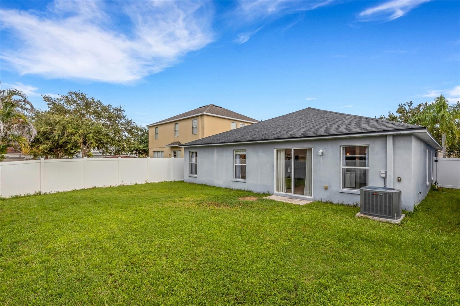 11136 Golden Silence Dr Property Photo 43