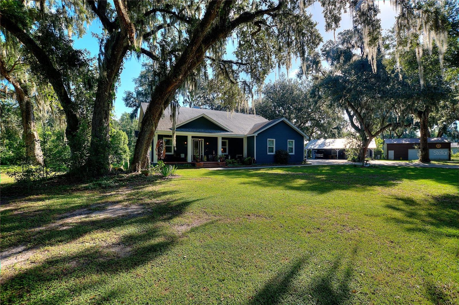 4251 Glenview Property Photo 2