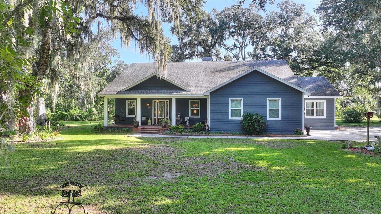 4251 Glenview Property Photo 5
