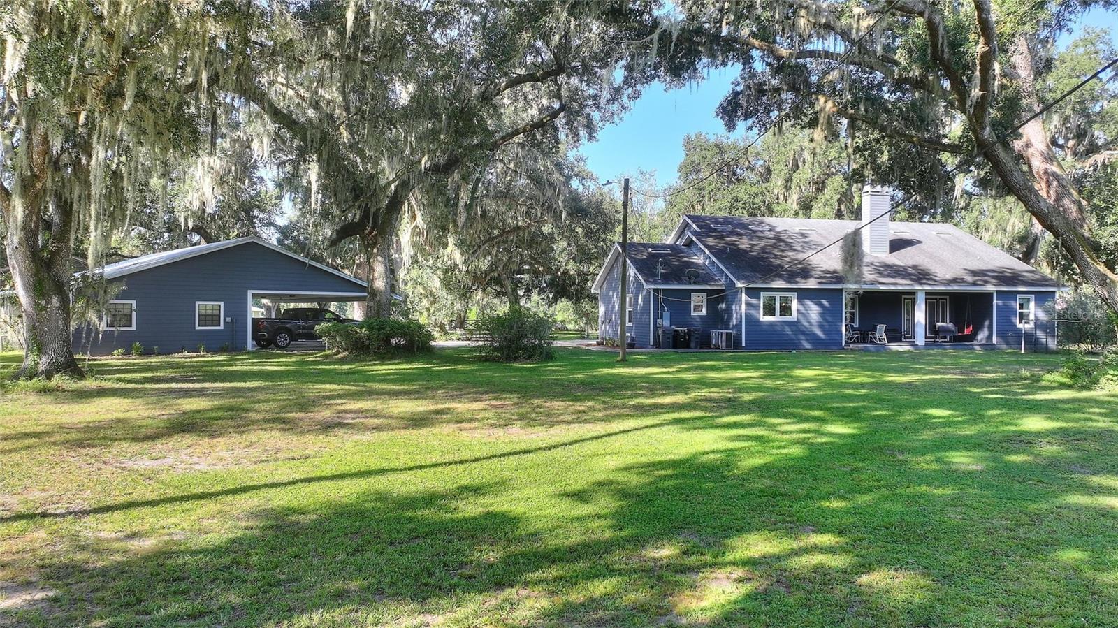 4251 Glenview Property Photo 17