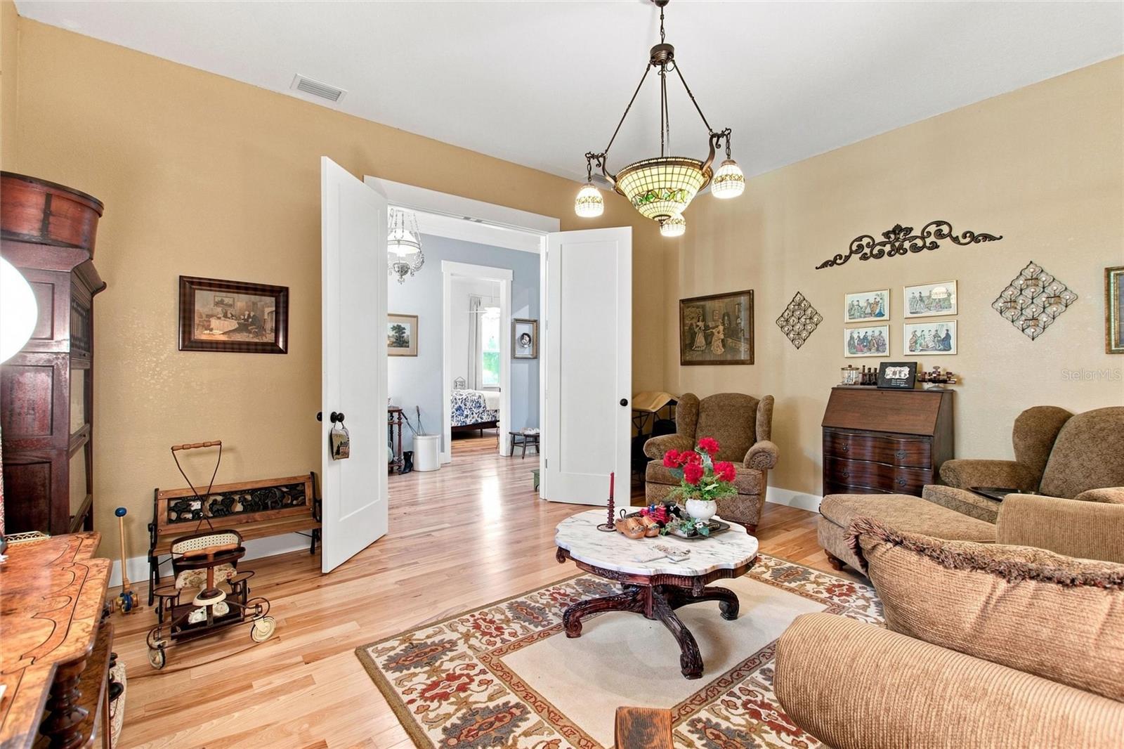 4251 Glenview Property Photo 26