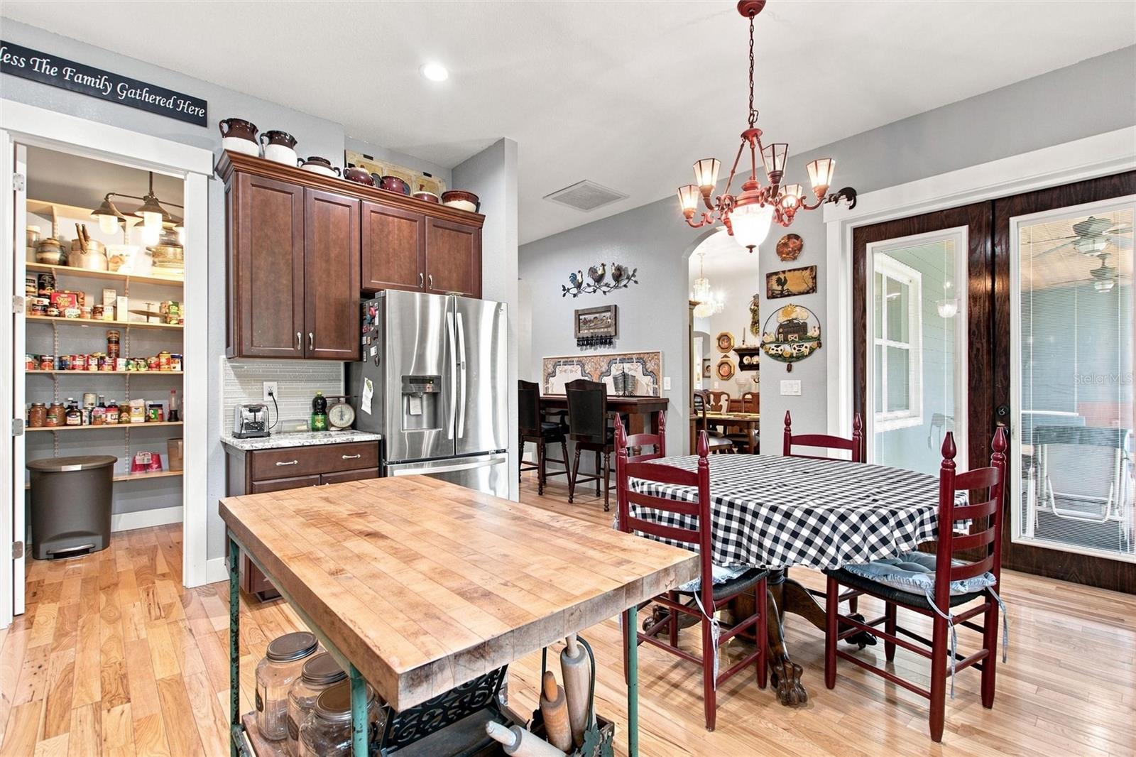 4251 Glenview Property Photo 35