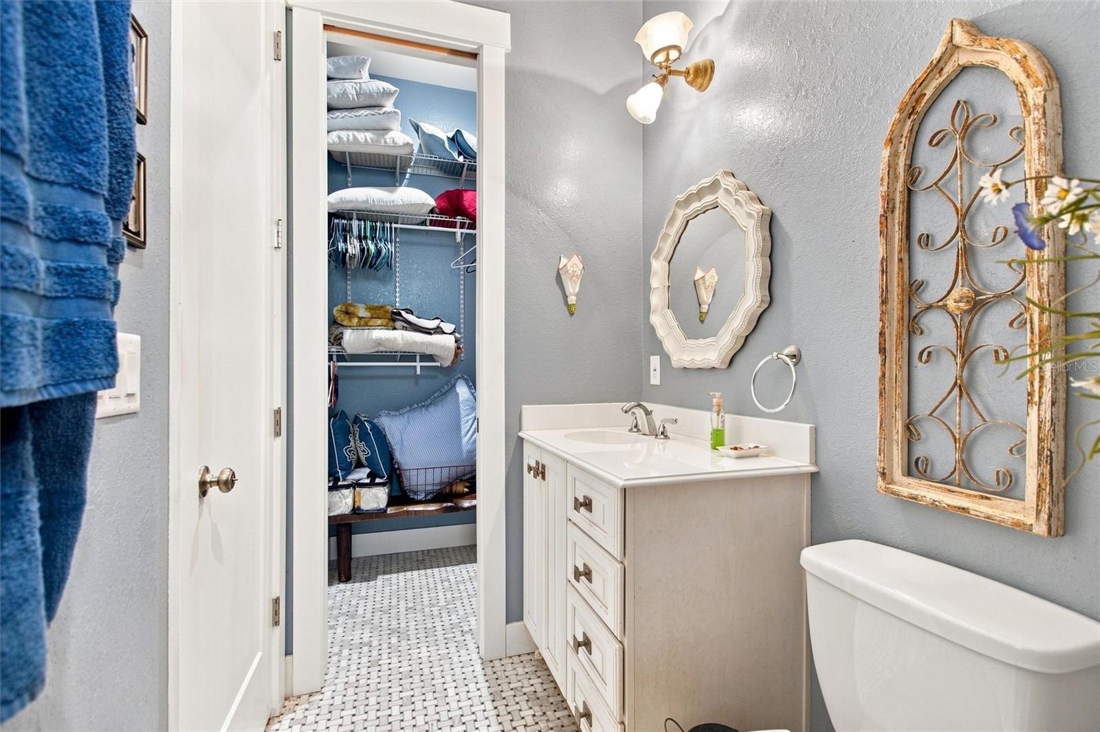 4251 Glenview Property Photo 58