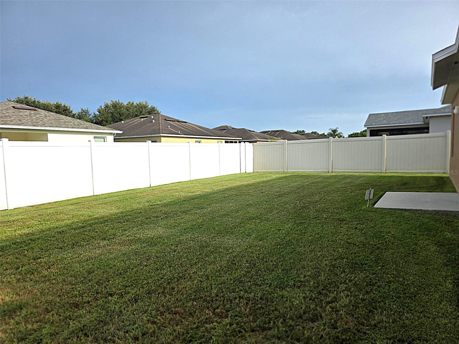 6787 Glenbrook Dr Property Photo 15
