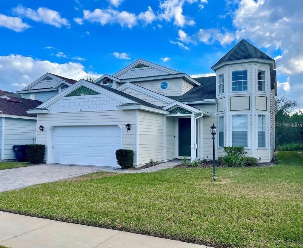 2185 VICTORIA DR