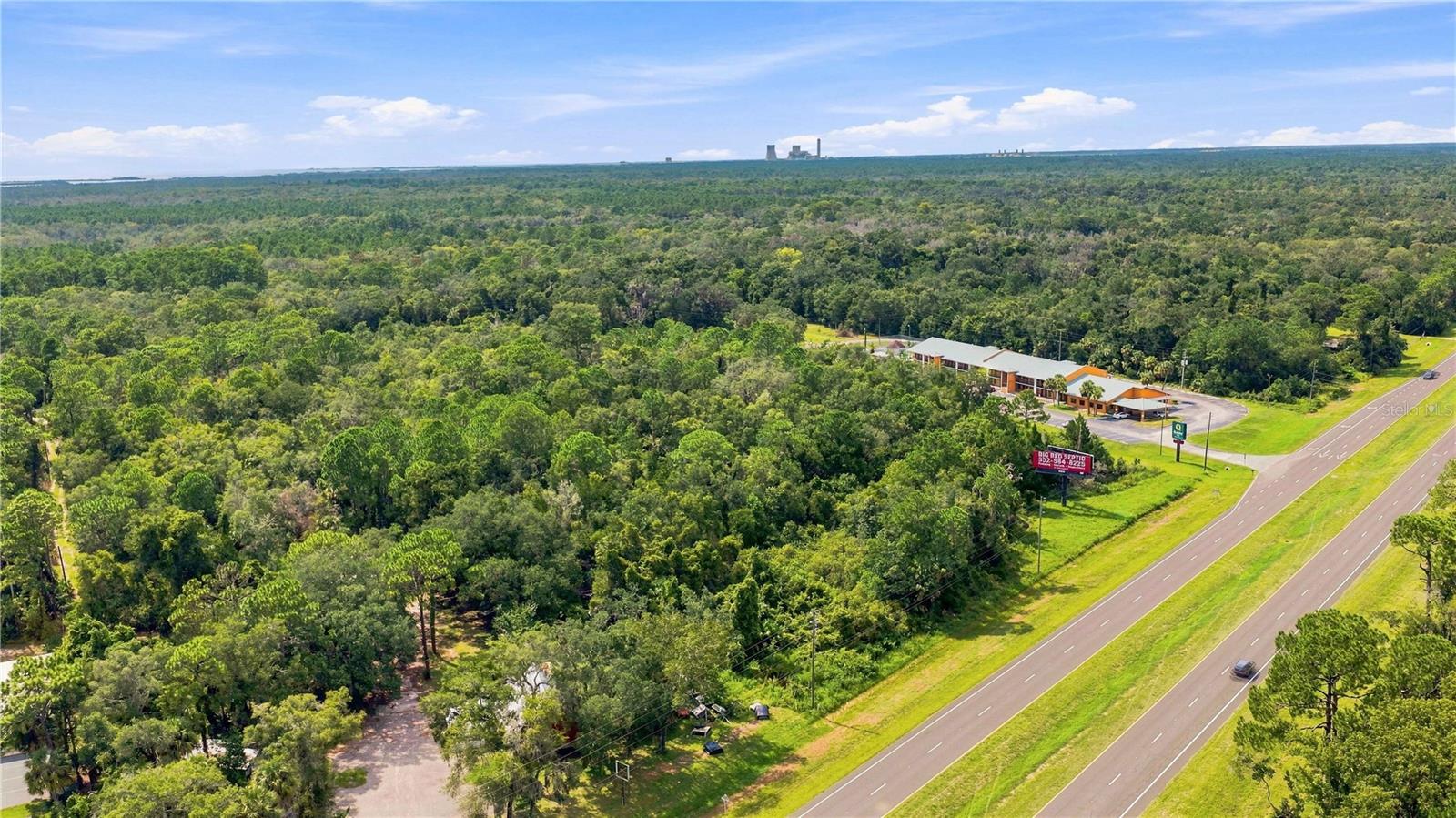 4366 N Suncoast Blvd Property Photo 2