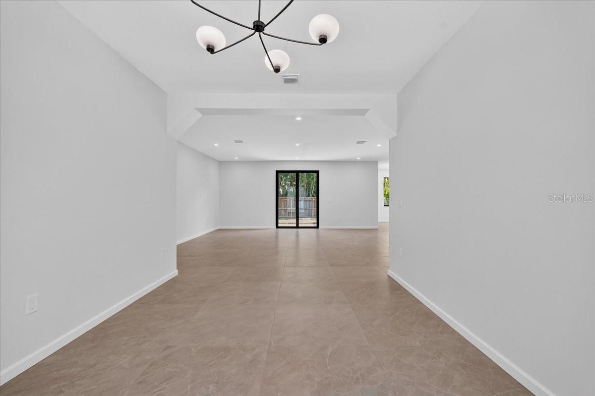 12509 83rd Ave Property Photo 6