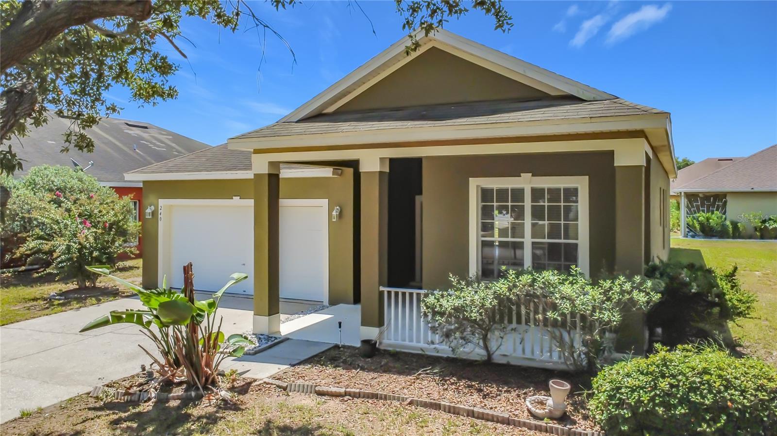 240 JAMES CIR Property Photo 1
