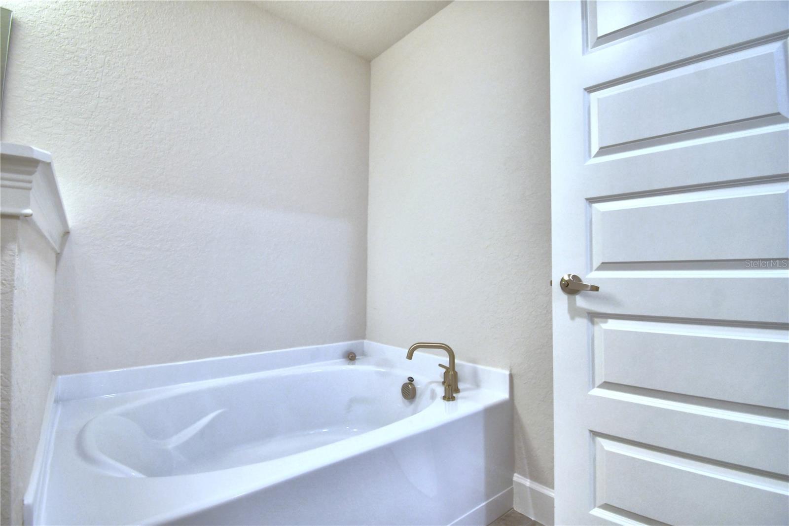 4632 Calamint Ln Property Photo 14
