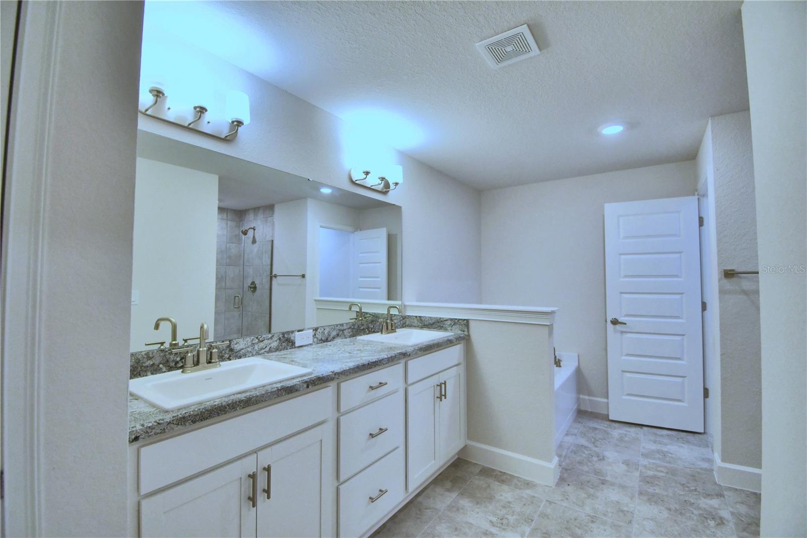 4632 Calamint Ln Property Photo 17