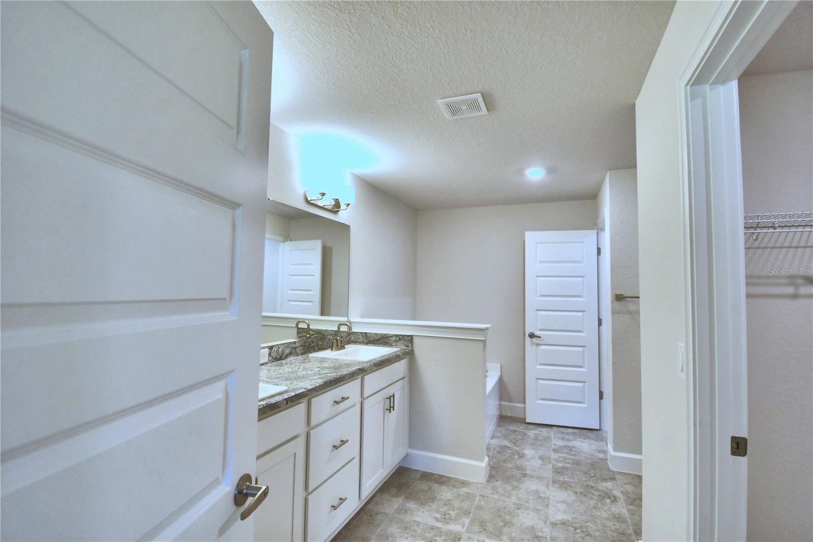 4632 Calamint Ln Property Photo 18