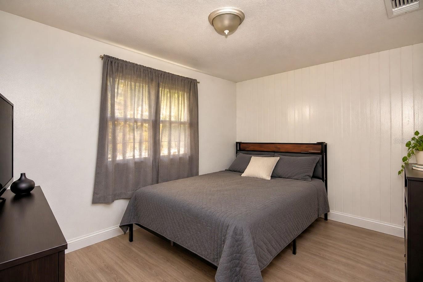 4710 Fernery Ln Property Photo 8