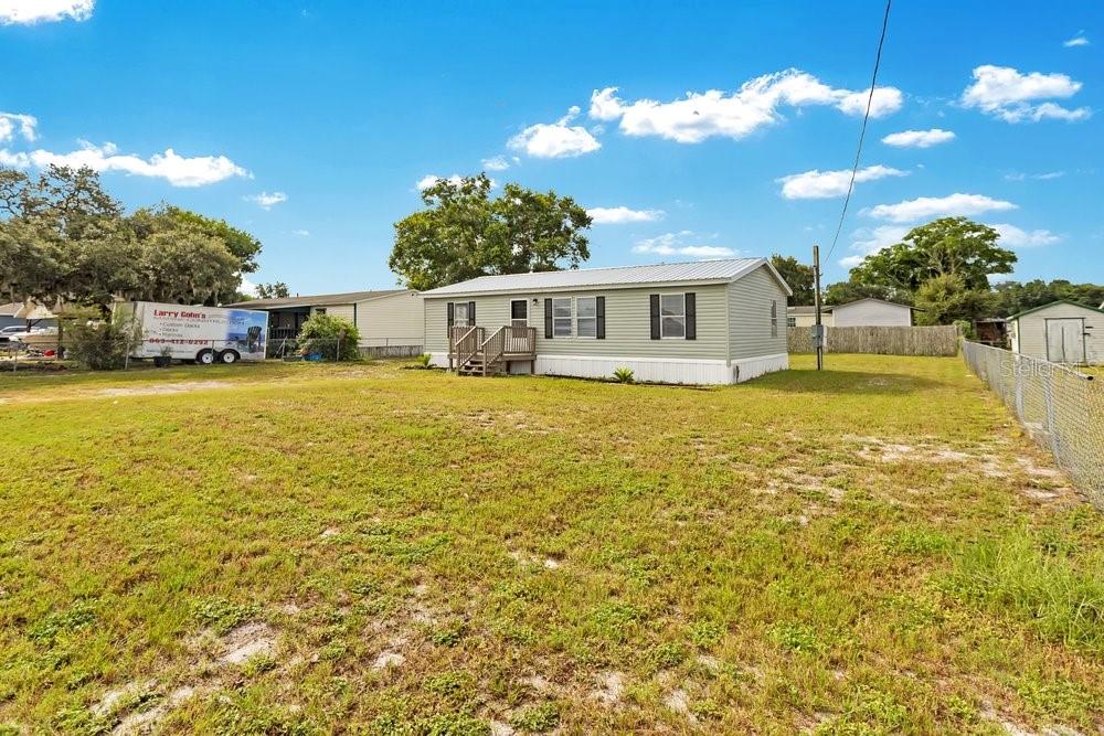5055 Transport Rd Property Photo 2