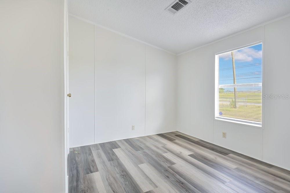 5055 Transport Rd Property Photo 18