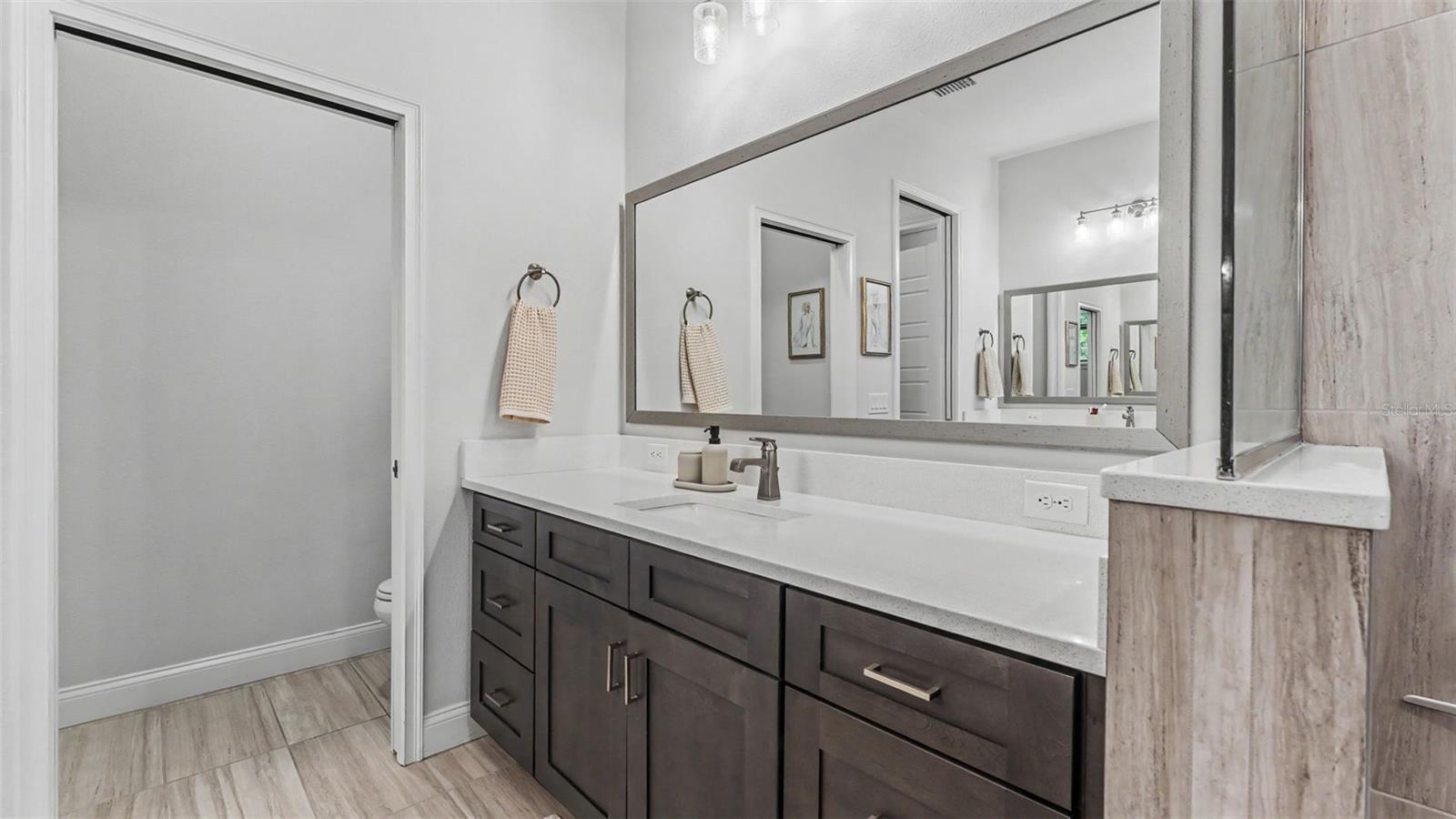 2476 Delphi Cir Property Photo 28