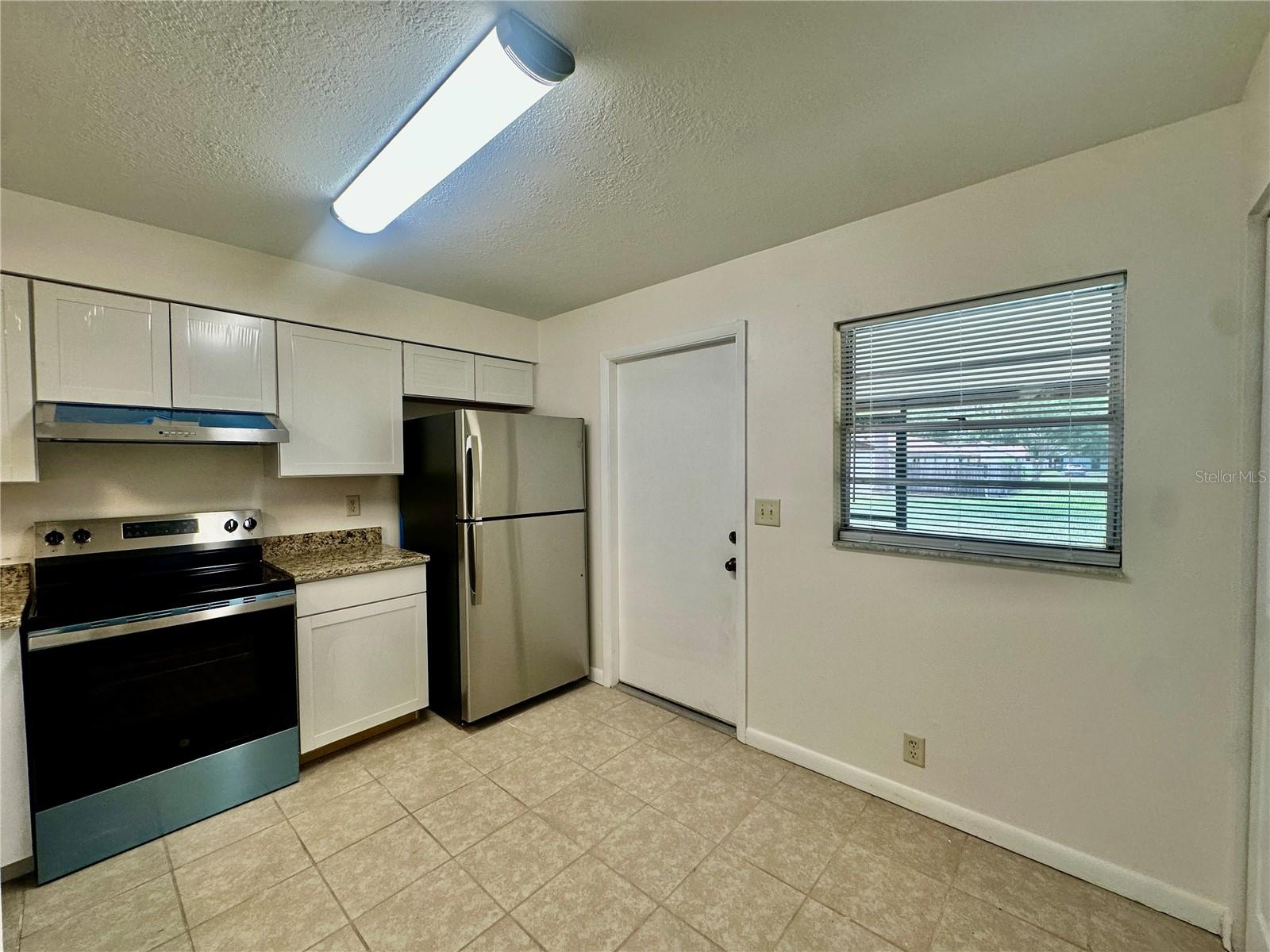 5638 Struthers Ct Property Photo 9