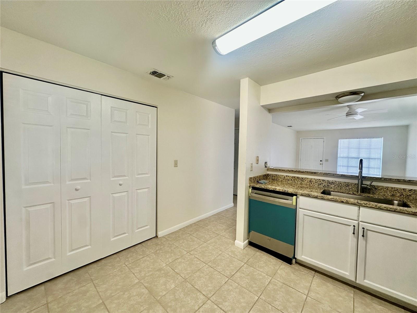 5638 Struthers Ct Property Photo 10