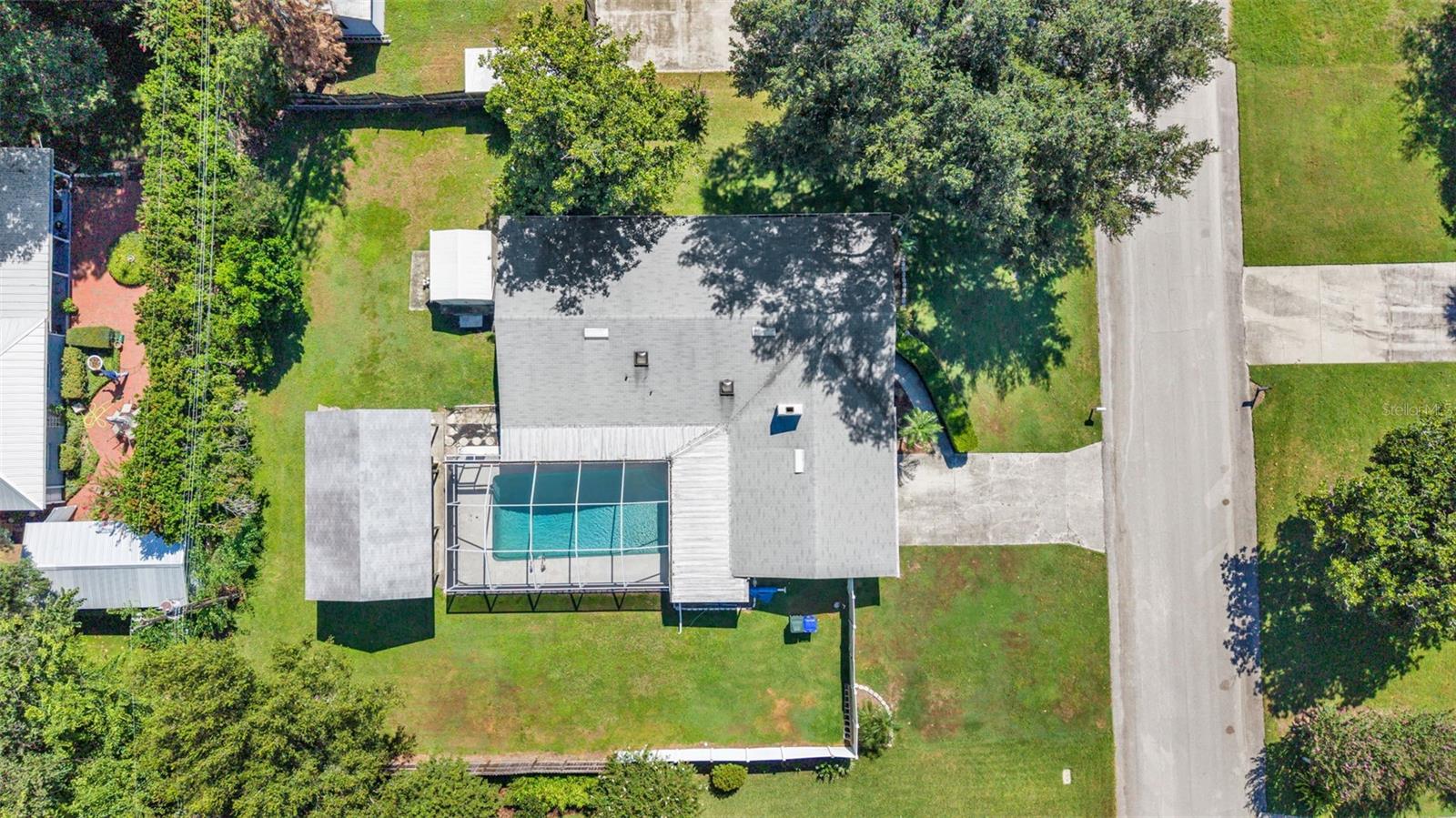 1722 Dooley Ln Property Photo 4