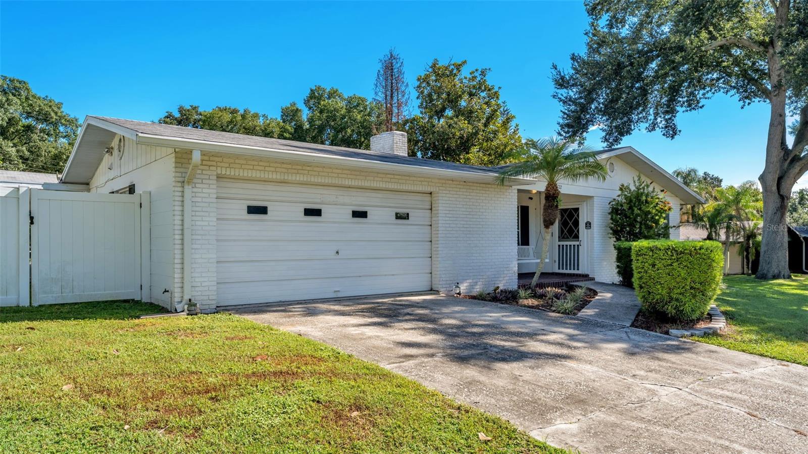 1722 Dooley Ln Property Photo 8