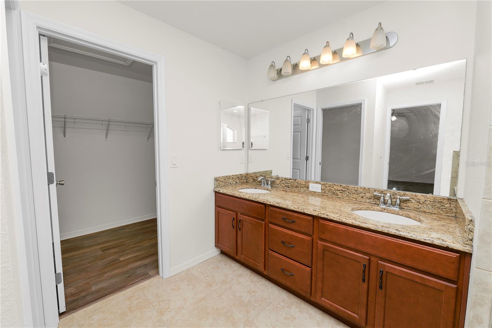 2009 Danes Ct Property Photo 21
