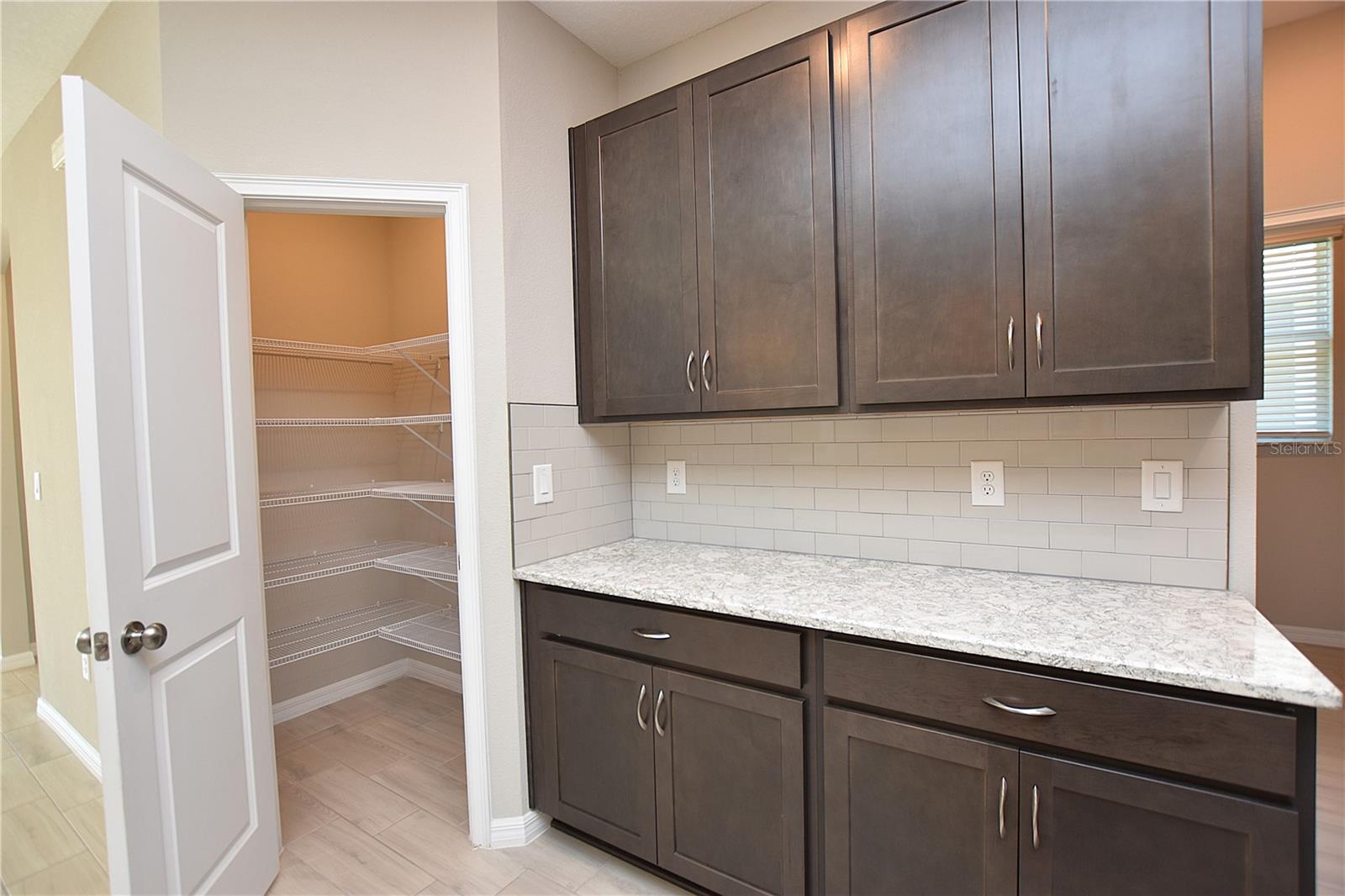 6728 Great Bear Dr Property Photo 10