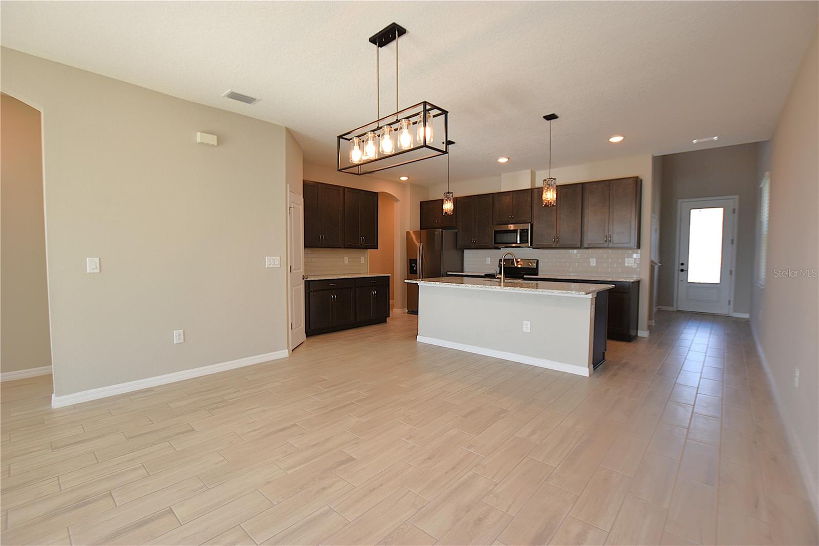 6728 Great Bear Dr Property Photo 12